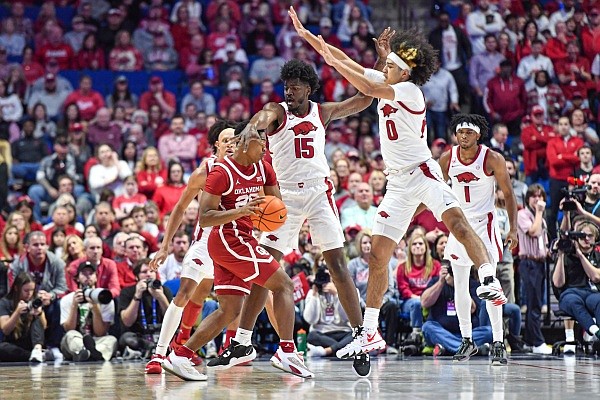 WholeHogSports - Razorbacks have a few draft hopefuls