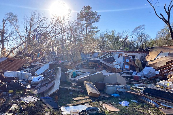 Families shattered by tornadoes in Louisiana and Mississippi - Vimarsana News