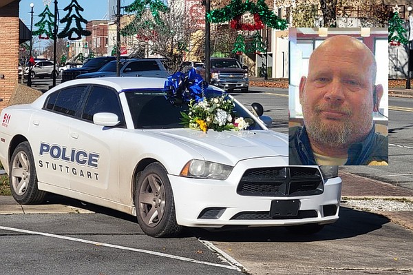 Officer killed during chase near Stuttgart - Vimarsana News