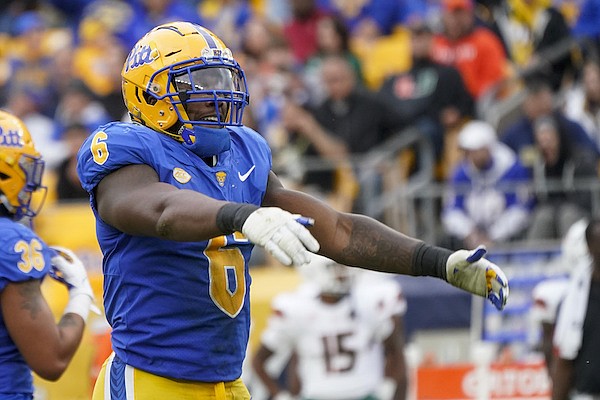Pitt DE transfer Morgan signs with Hogs - Vimarsana News