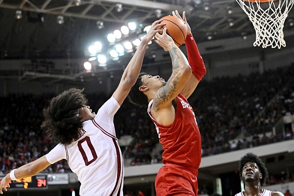Rolling Razorbacks 'This is what they do': Razorbacks rolling behind disruptive defense ...