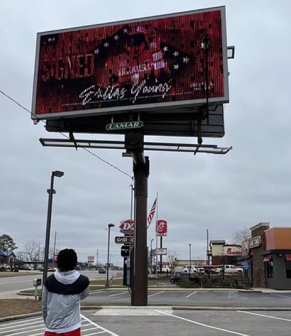 UA shows billboard love to signees - Vimarsana News