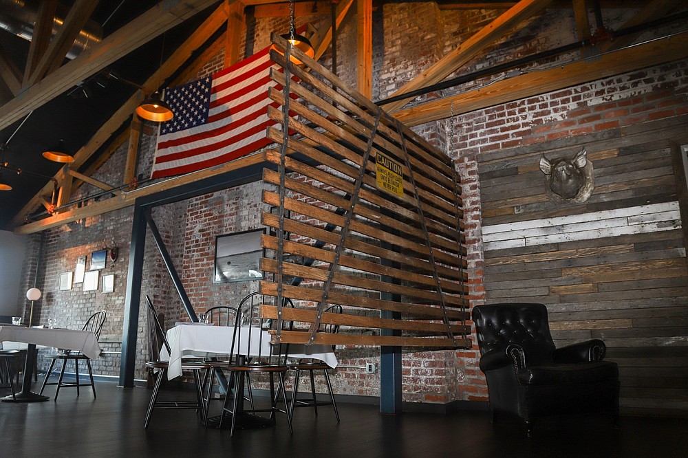 Comforts at Chattanooga’s new No. 10 steakhouse aim to make customers