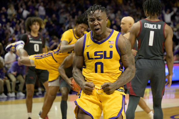 WholeHogSports - Florida tops LSU, moves 1 win from championship