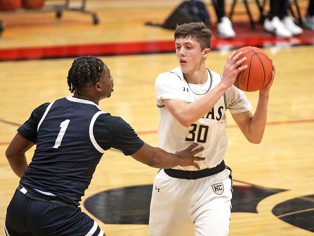 Lopez hits pair of free throws to send Helias boys past Lausanne ...