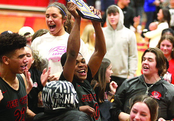 Jays beat Fatima to snap title drought in Great 8 Classic - Vimarsana News