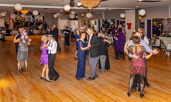 Mardi Gras-themed party kicks off new year - Vimarsana News