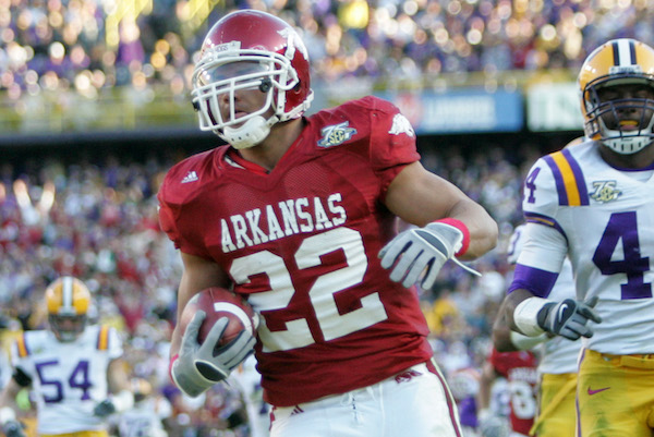 NFL Alum & Madden Cover RB Peyton Hillis in ICU After Heroic Act