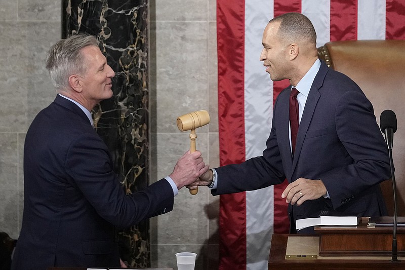 Watch: Kevin McCarthy Is Elected Speaker, Swears In House Lawmakers