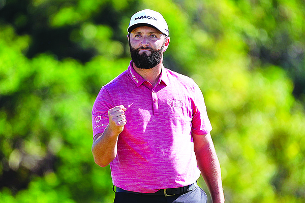 Rahm wins after Morikawa wipeout in Hawaii - Vimarsana News