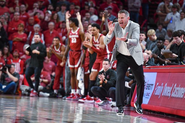 WholeHogSports - Alabama shows it can hoop, too - Vimarsana News
