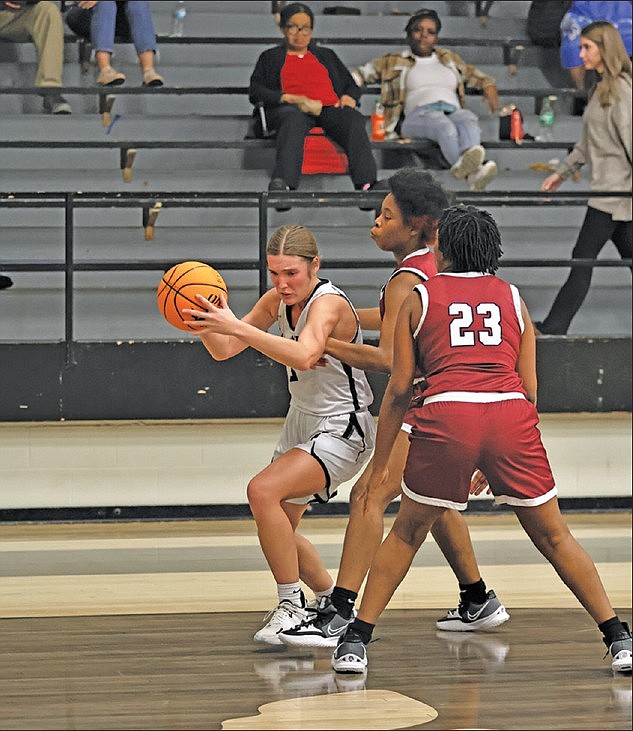 Smackover picks up conference victory El Dorado News