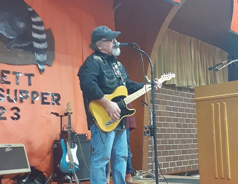 Politicos return to Gillett Coon Supper Northwest Arkansas DemocratGazette