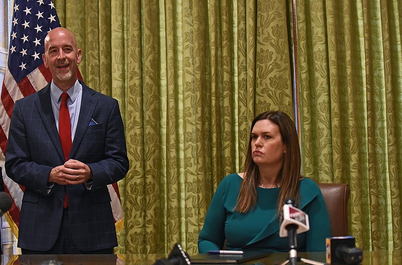 Arkansas governor’s latest executive order targets ‘burdensome’ regulations for public schools