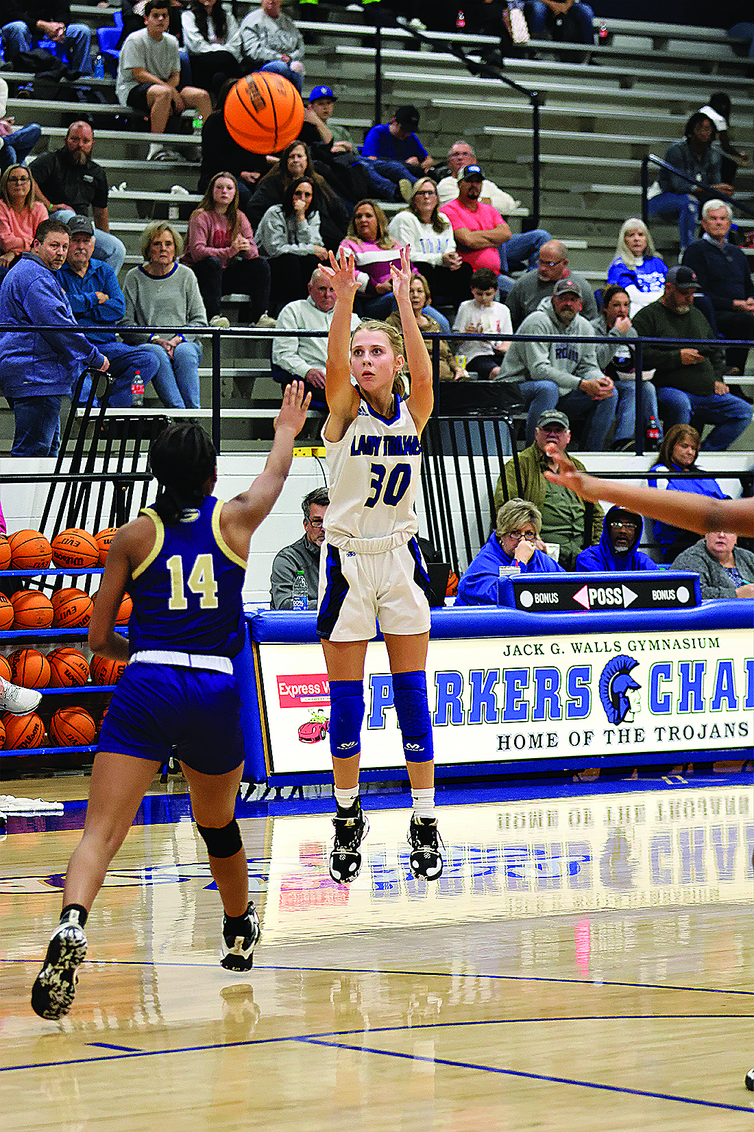 Gurdon nips Lady Trojans at buzzer - Vimarsana News