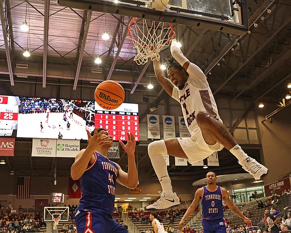 UALR men hold on, end six-game skid - Vimarsana News