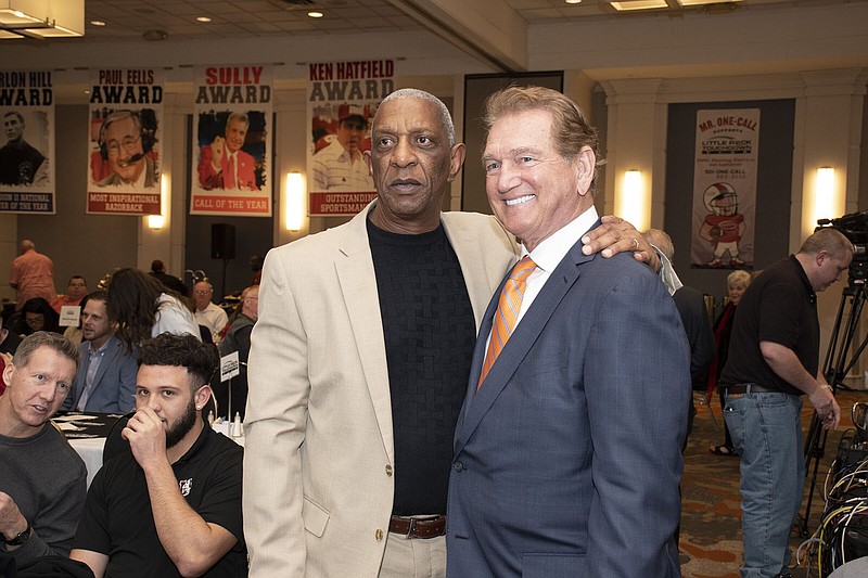 Ike Forte and Joe Theismann  on 1/13/2022 at the Little Rock Touchdown Club Awards Luncheon at the DoubleTree Hotel (Arkansas Democrat-Gazette/Cary Jenkins)