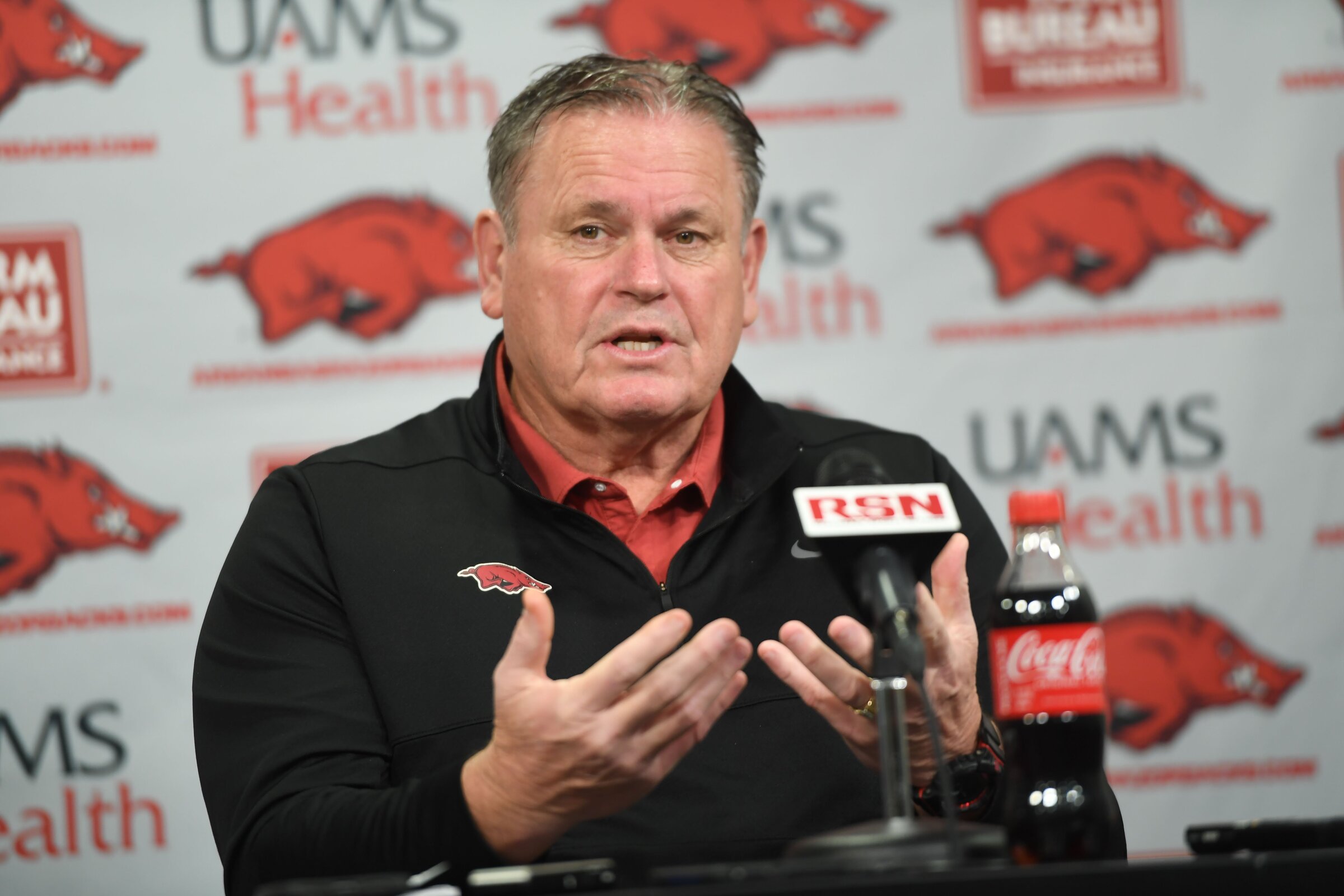 Easter's day arrives: TE lone prep signee for Arkansas - Vimarsana News
