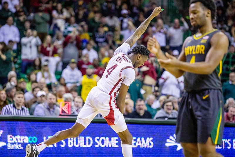 WholeHogSports - Gamecocks look to build on win streak