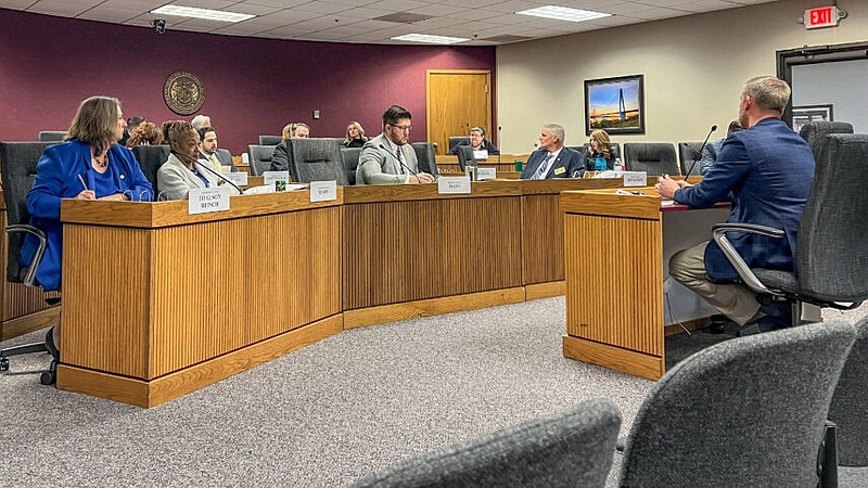 Chris Roepe, a lobbyist representing the Kansas City School District, testifies before the Missouri House Elementary and Secondary Education Committee Wednesday, Feb. 1, 2023. (Annelise Hanshaw/Missouri Independent photo)