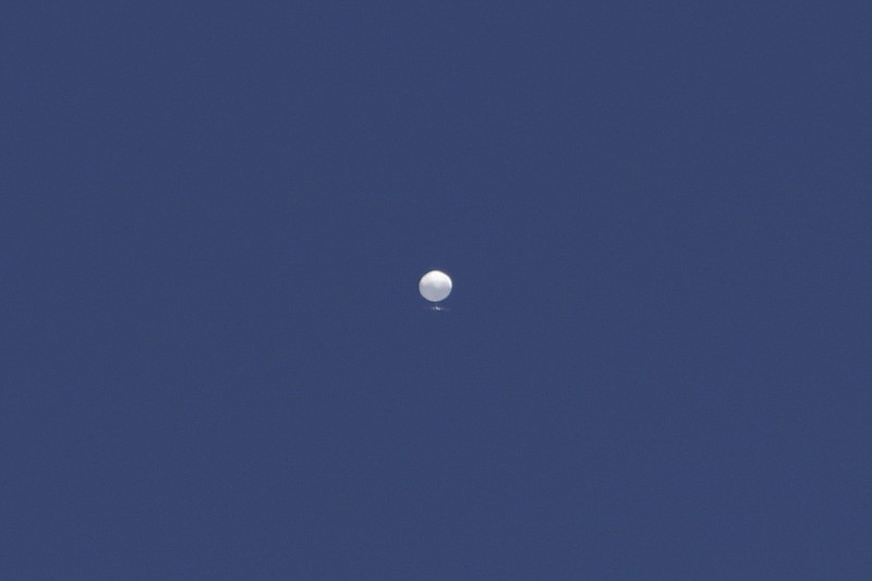 The huge balloon floats high in the sky Friday over Columbia, Mo.
(AP/Missourian/Anna Griffin)