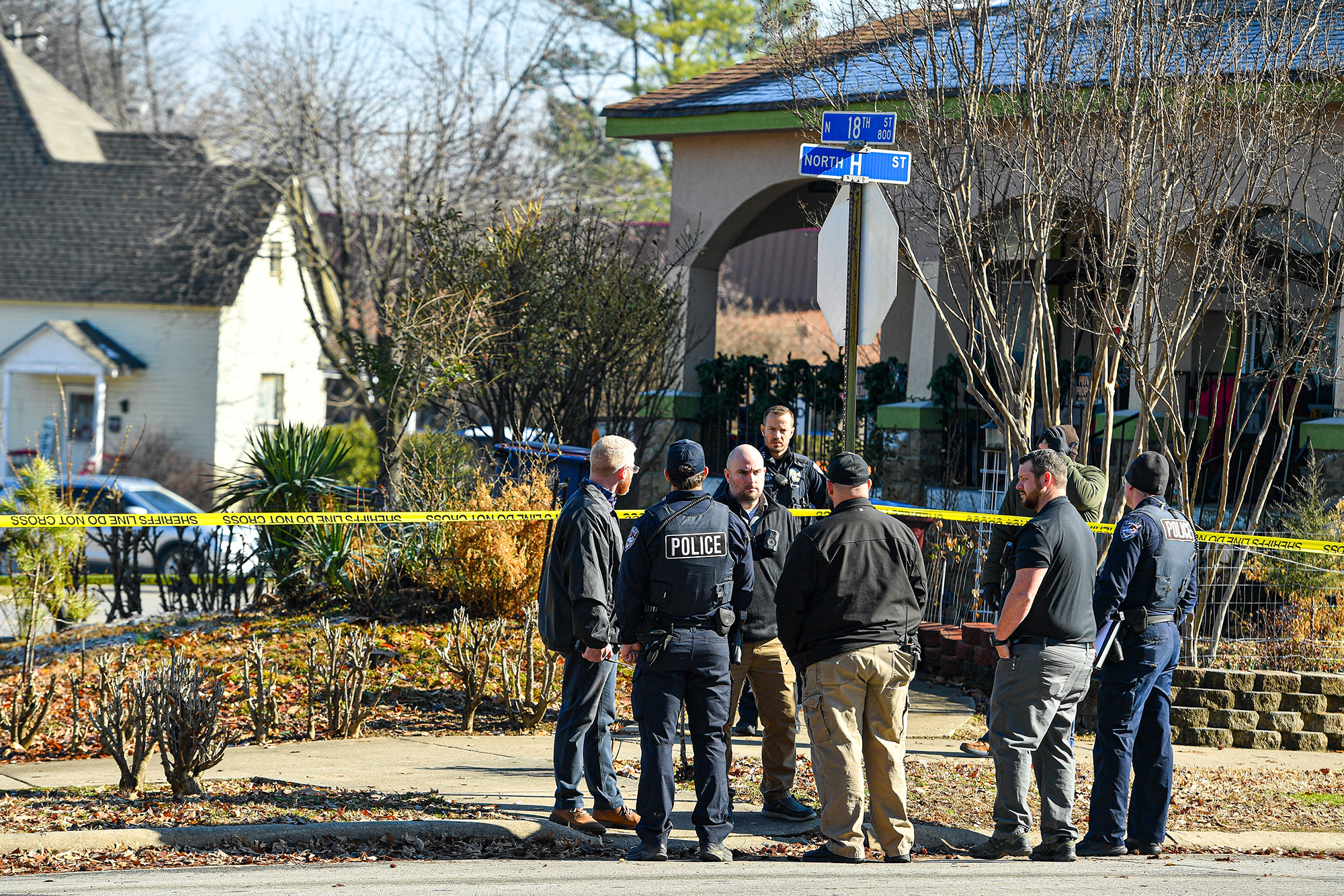 One dead after Fort Smith shooting Friday morning - Vimarsana News