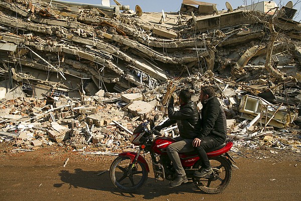 Building code policing scrutinized after quake in Turkey - Vimarsana News