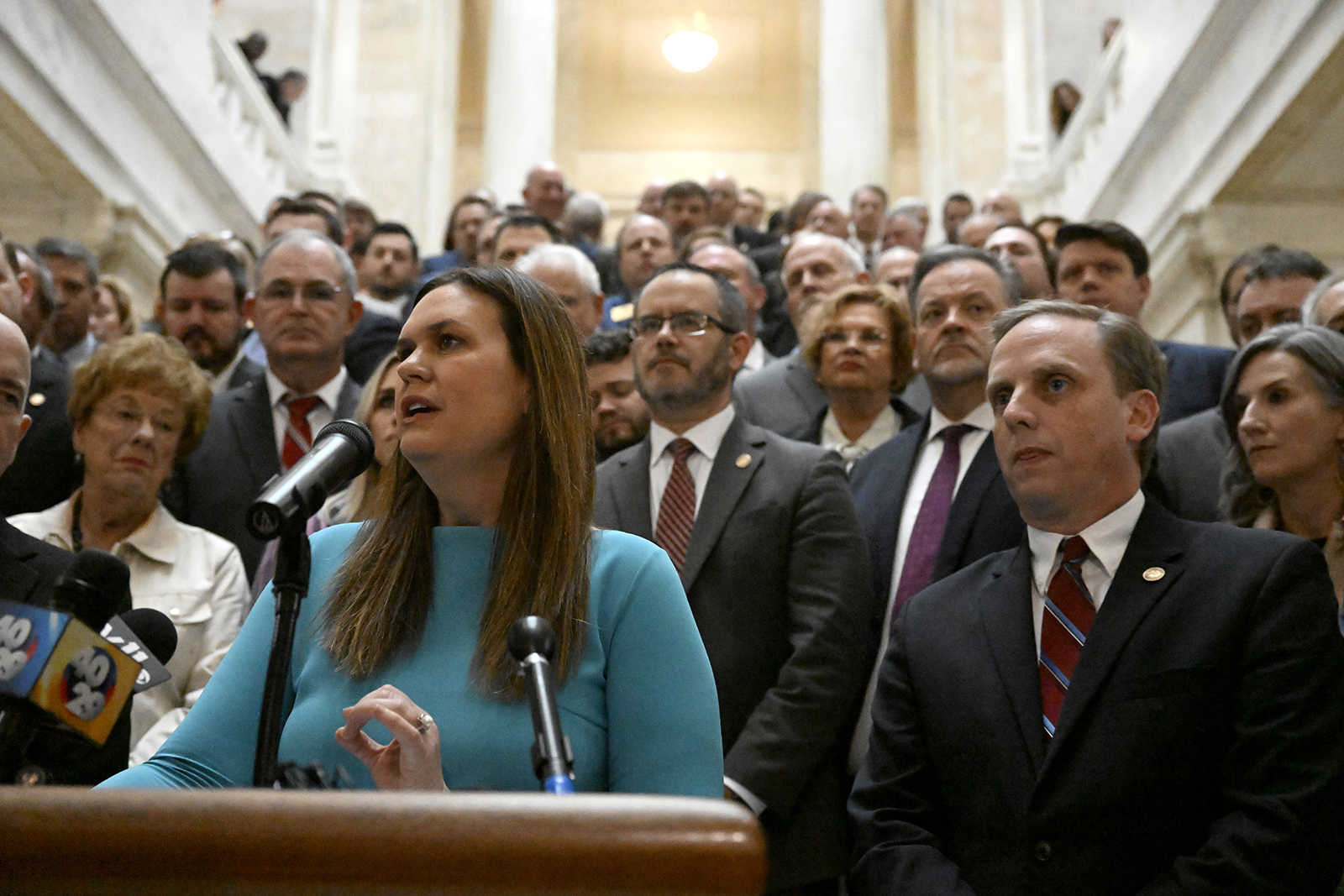 Early reaction to Arkansas education bill mixed - Vimarsana News