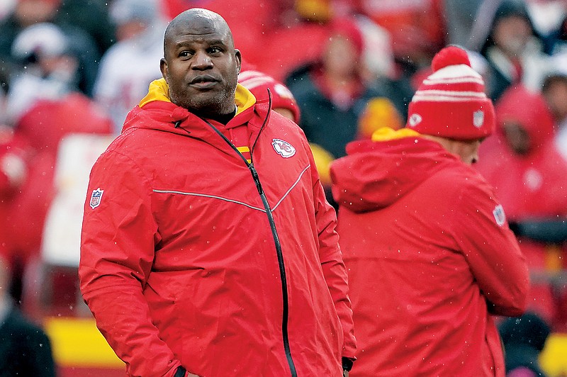 Commanders Hire Chiefs' Eric Bieniemy as OC