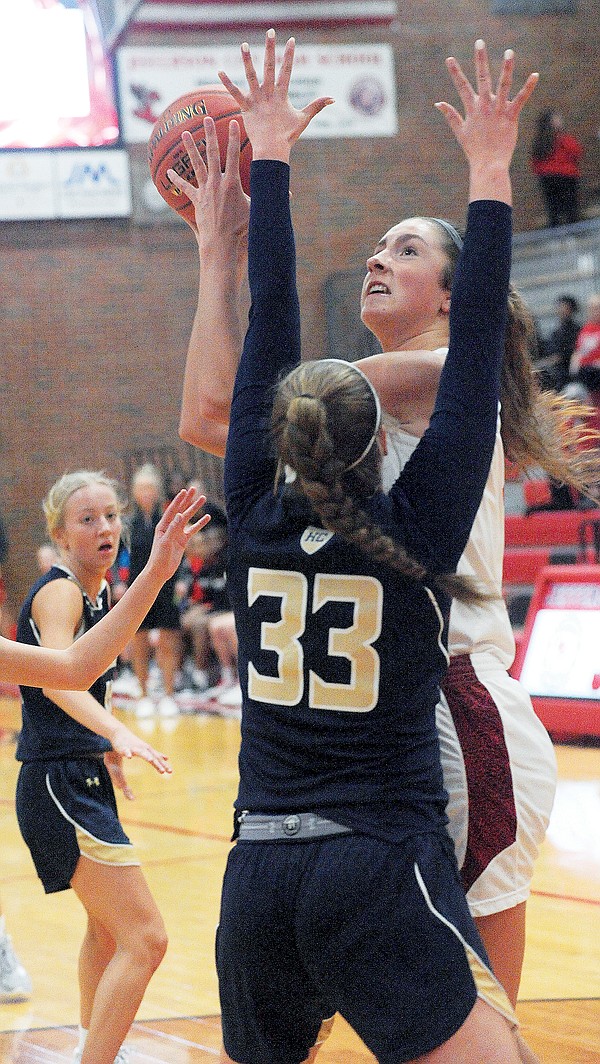 Lady Jays use strong defensive effort to defeat Helias - Vimarsana News