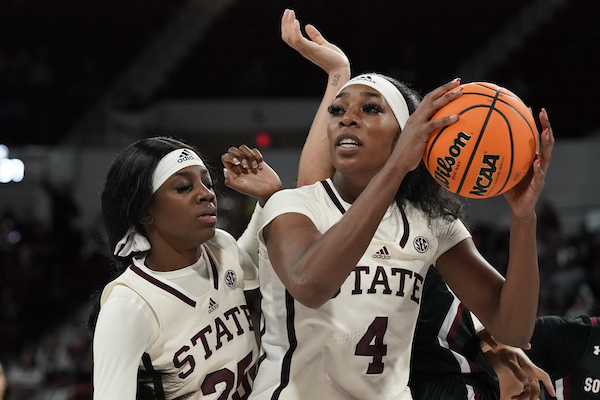 Mississippi State puts another dent in Arkansas’ resume