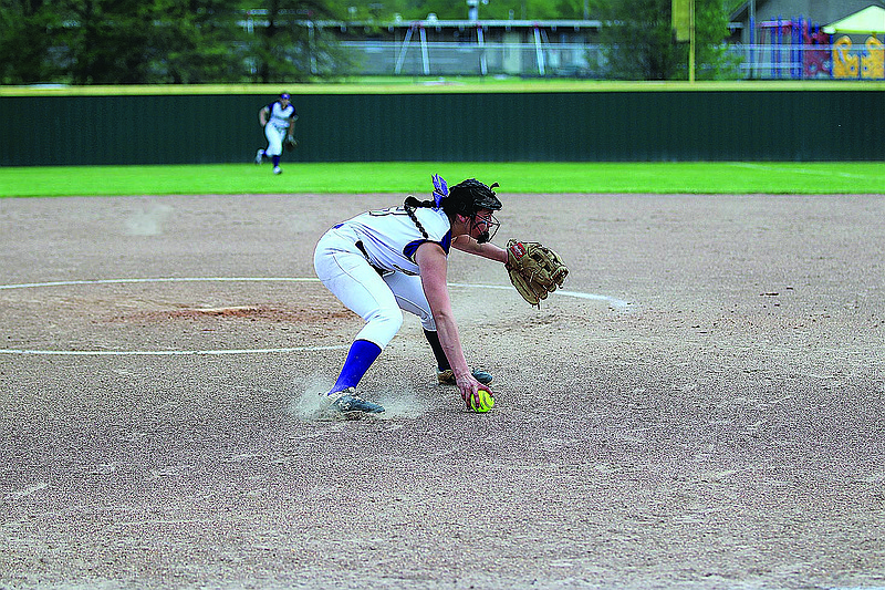 Lady Dragons have high hopes El Dorado News