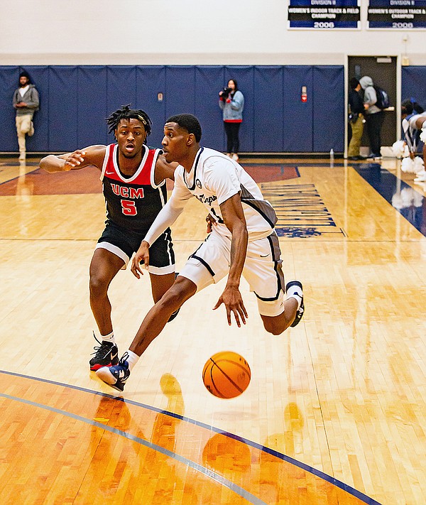 Lincoln's Stapleton named to All-MIAA first team - Vimarsana News