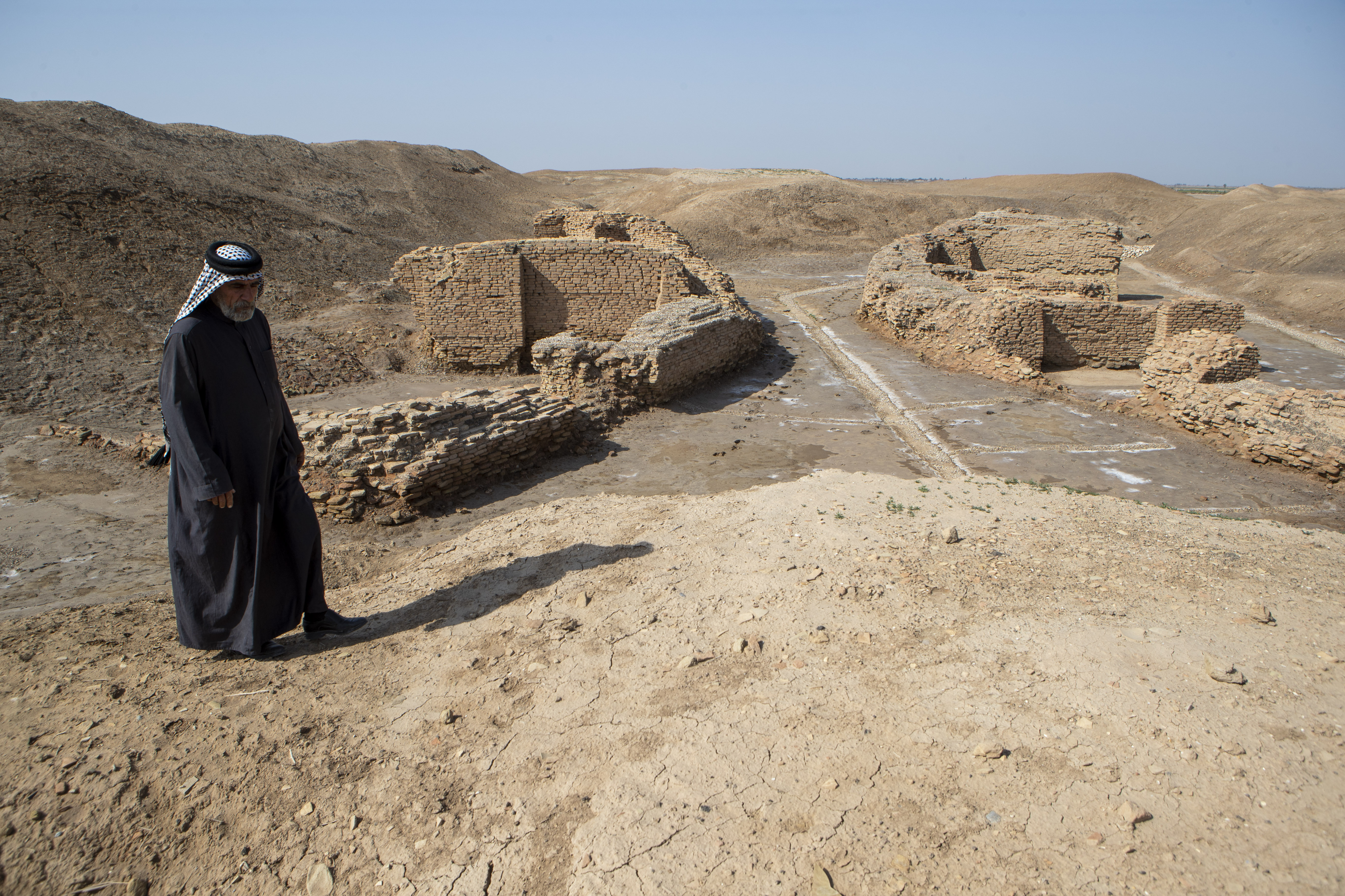 What is considered a world's oldest bridge , some 4,000 years-old is seen by the ancient city-state of Girsu, near Nasiriyah, Iraq, Thursday, Feb. 23, 2023. (AP Photo/Nabil al-Jourani)