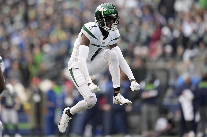 FILE - New York Jets cornerback Sauce Gardner celebrates a stop against the Seattle Seahawks during the first half of an NFL football game Jan. 1, 2023, in Seattle.