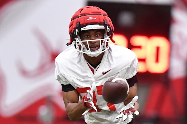 WholeHogSports - VIDEO: Players meet with media after 11th spring practice