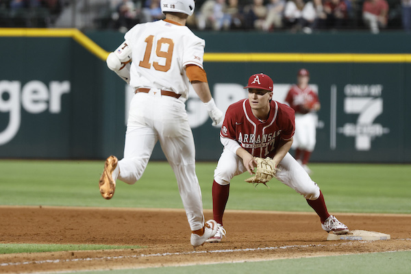 Inside the legend of John Olerud, college baseball's two-way star