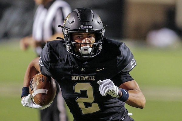 Bentonville's Brown watches practice, impressed with Enos' offense - Vimarsana News