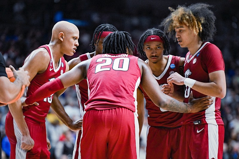 WholeHogSports - Hogs feeling a draft