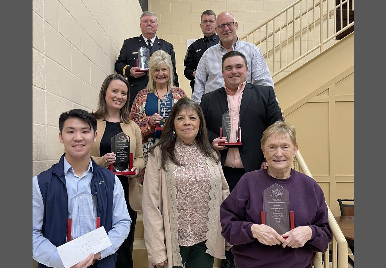 White Hall Chamber of Commerce Service Banquet bestows honors