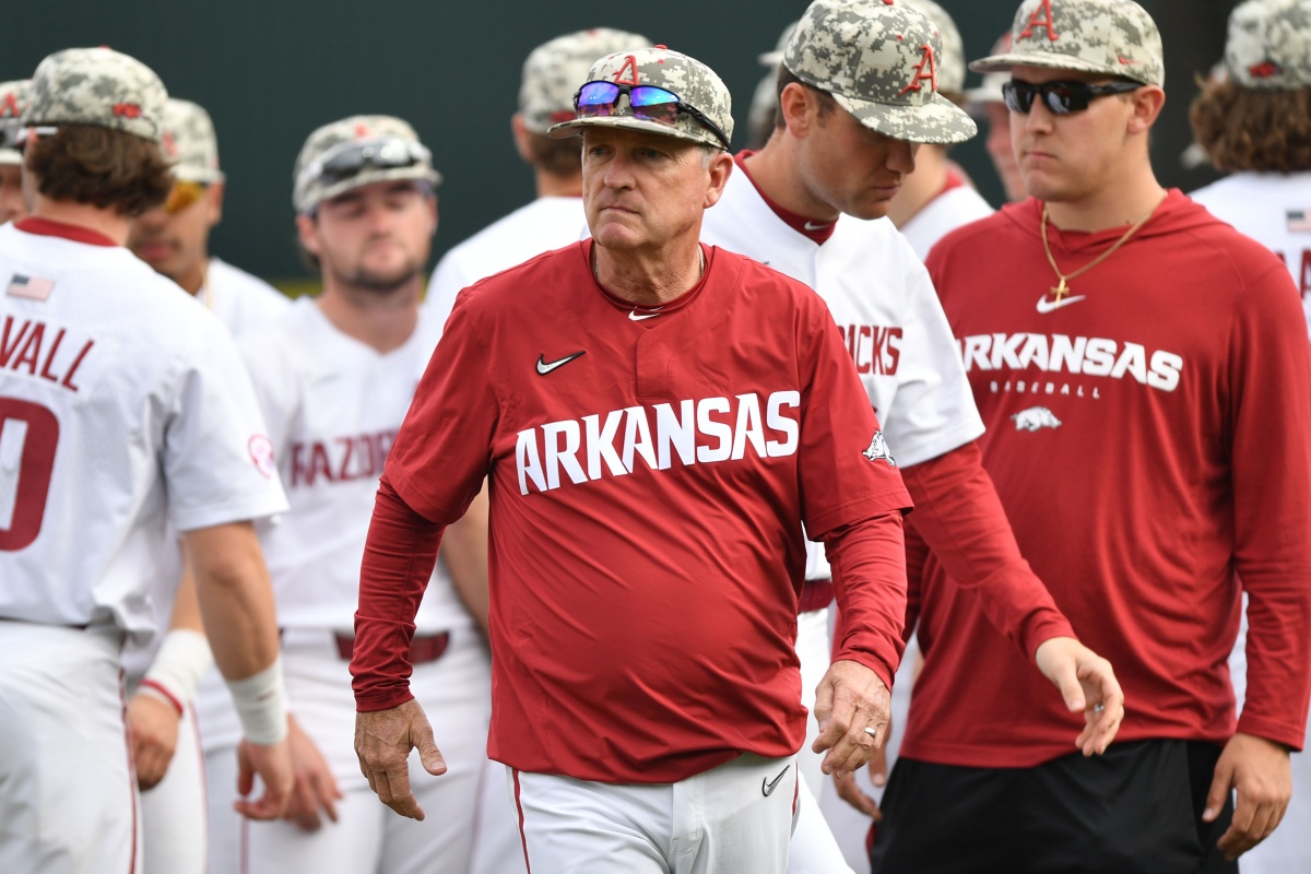 WholeHogSports - Laundry mistake leaves Diamond Hogs short on