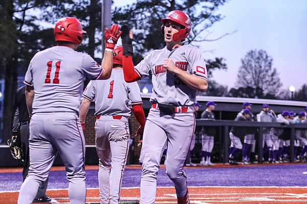 Red Wolves win, stop 9-game skid - Vimarsana News
