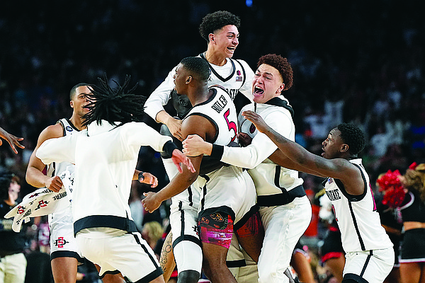 Buzzerbeater sends San Diego State to mens title game Buzzerbeater sends San Diego State to mens title game
