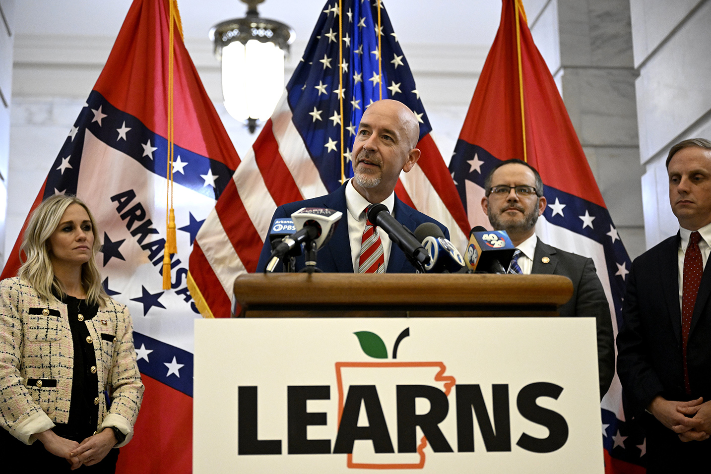 State says it will fund LEARNS raises, but districts in Arkansas worry over additional costs - Vimarsana News