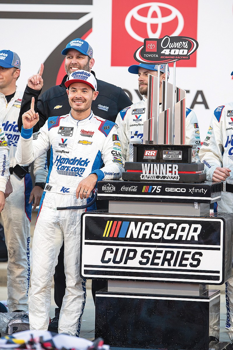 Larson Keeps Hendrick, Chevrolet In NASCAR Driver's Seat | Fulton Sun