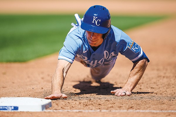Gallo blasts two homers as Twins take 74 win vs Royals Gallo blasts two homers as Twins take 74 win vs Royals
