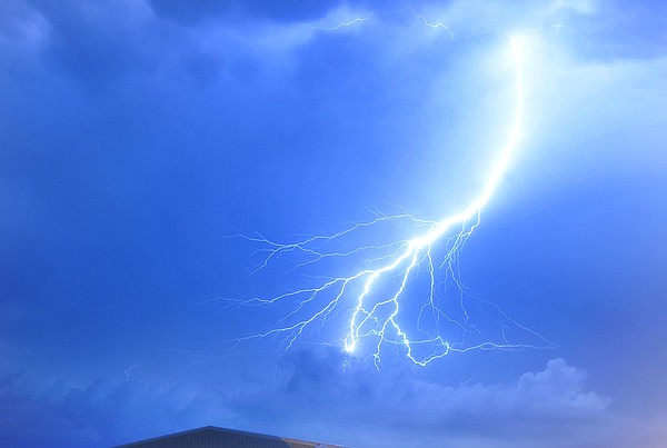 Despite severe weather, only minor damage reported in Northwest Arkansas - Vimarsana News