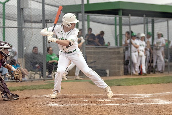 Late surge sends Blair Oaks past Eldon - Vimarsana News