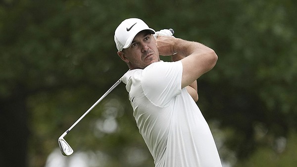 Koepka full of confidence, builds 3-stroke advantage - Vimarsana News