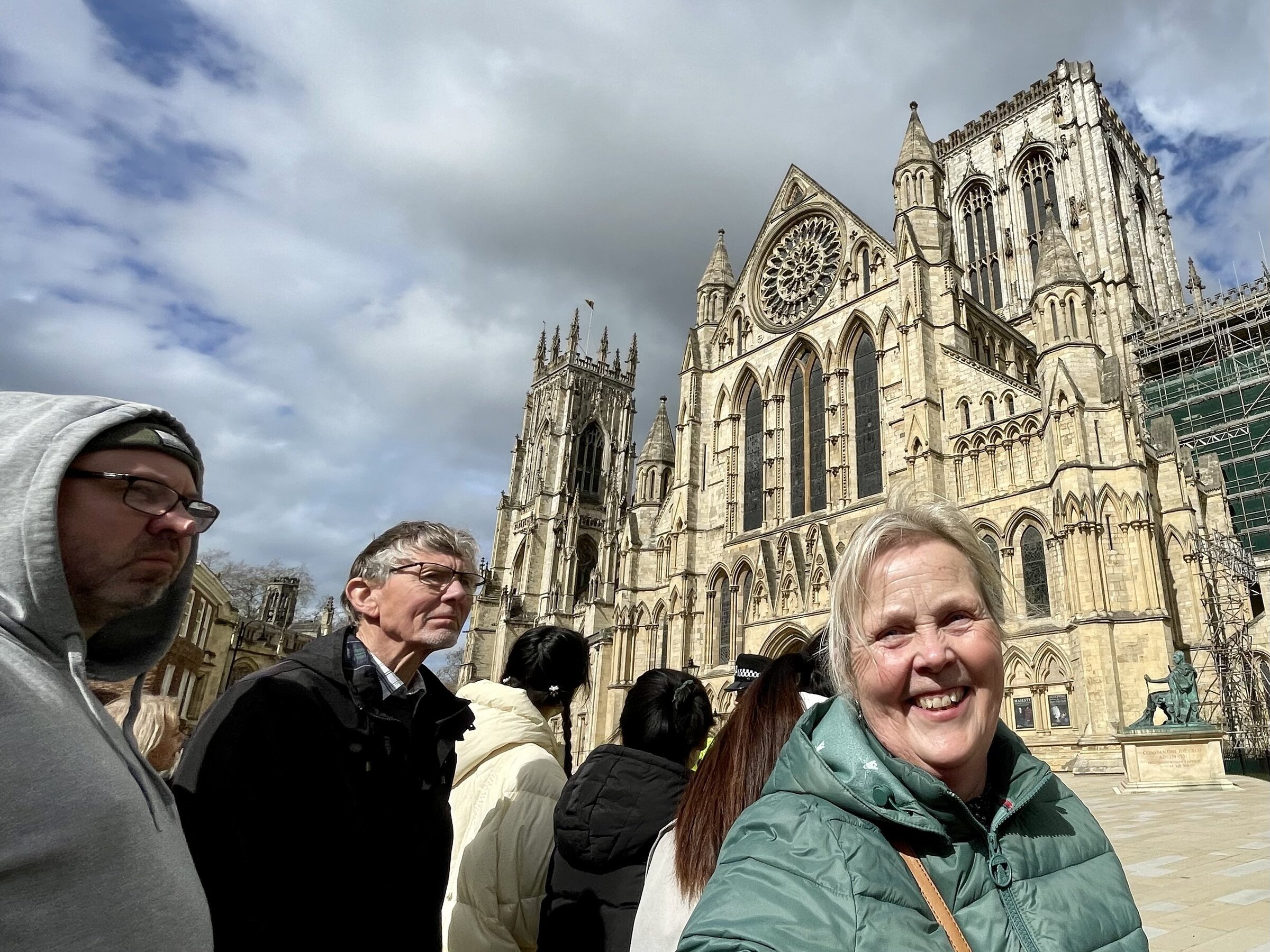 In England, coins from the royals mark Holy Thursday tradition - Vimarsana News